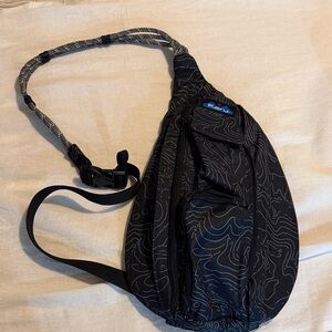 Kavu Stylish Black Sling Bag